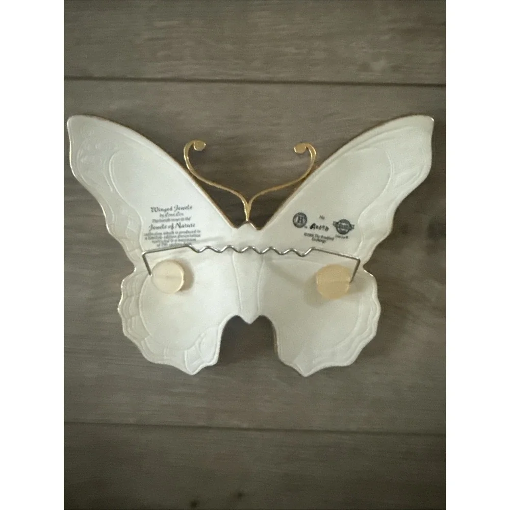 Lena Liu Jewels of Nature WINGED JEWELS Butterfly Wall Plaque Bradford Xchg 2006